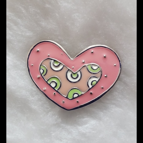 Heart Brooch Pin - Picture 6 of 8